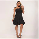 Vestido Little Black: O Poder da Elegância Feminina